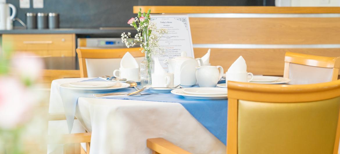 Ridgewood Court - Dining room