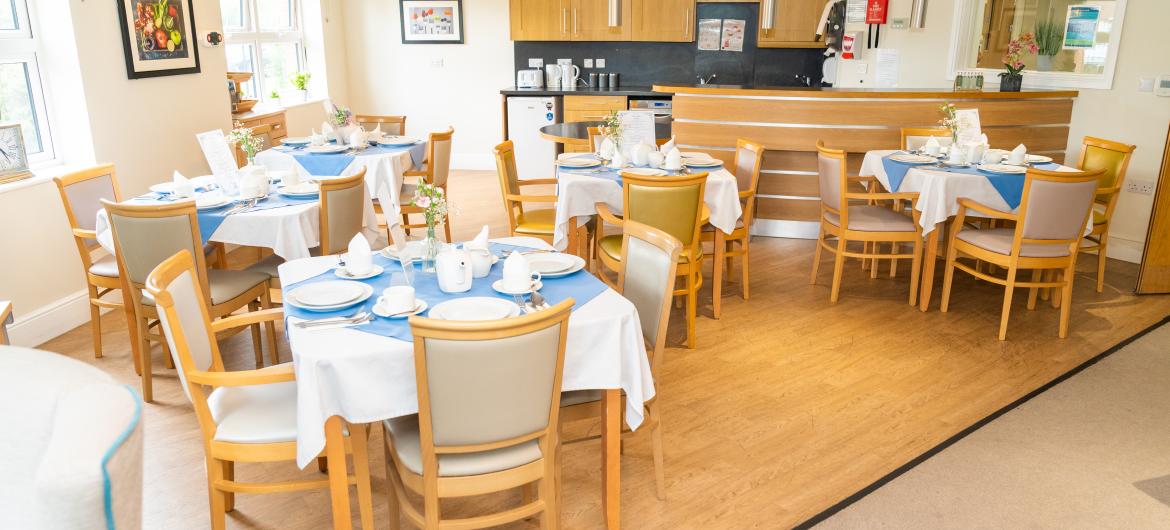 Ridgewood Court - Dining room